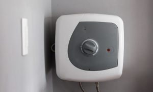 Manutenção de um aquecedor de água instantâneo