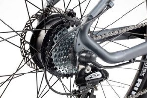 Deslocação e travagem Moma Bikes E-MTB Deslocação e travagem Moma Bikes E-MTB